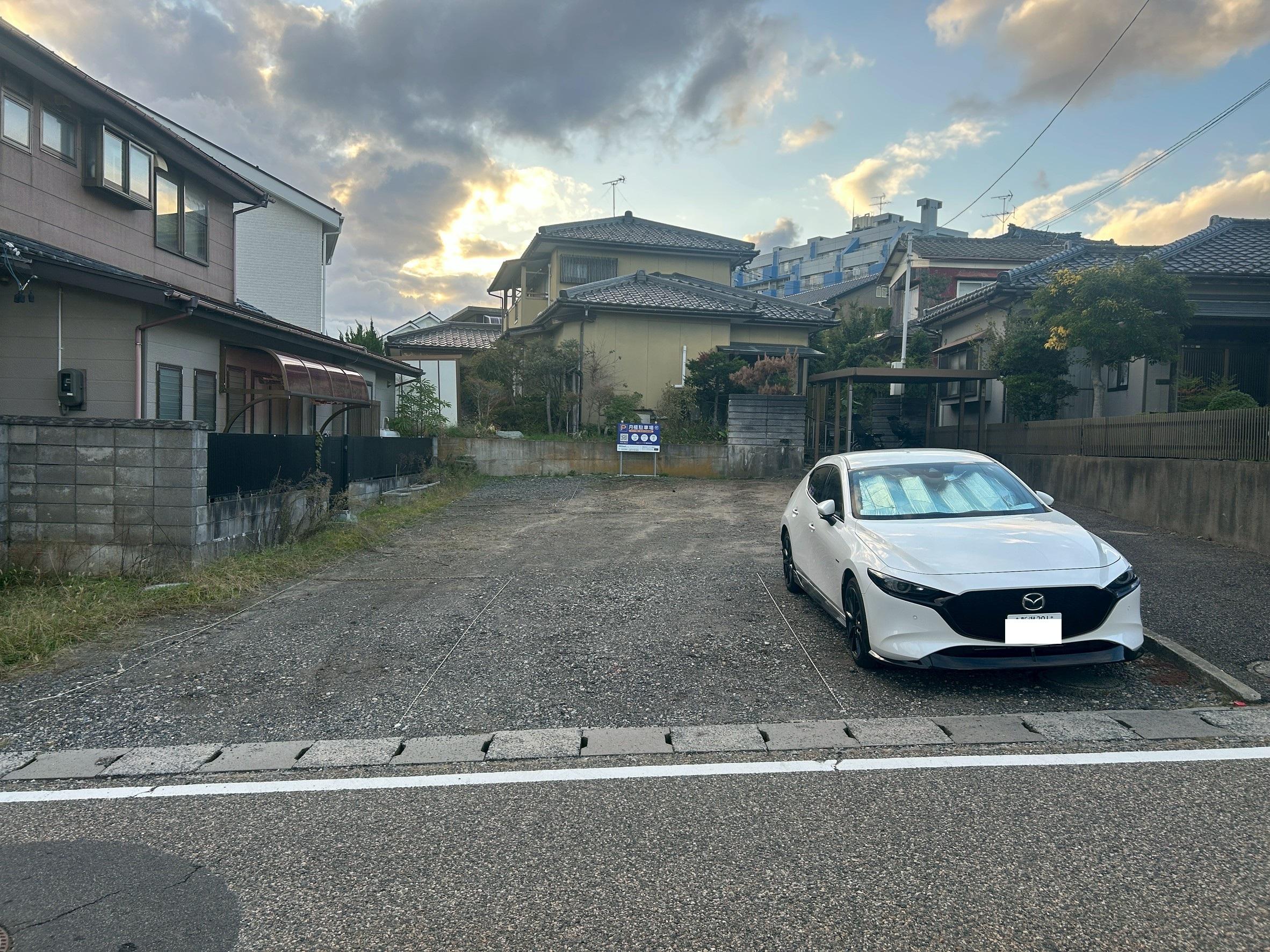 91.寺尾上2月極駐車場の外観・駐車場イメージ2枚目