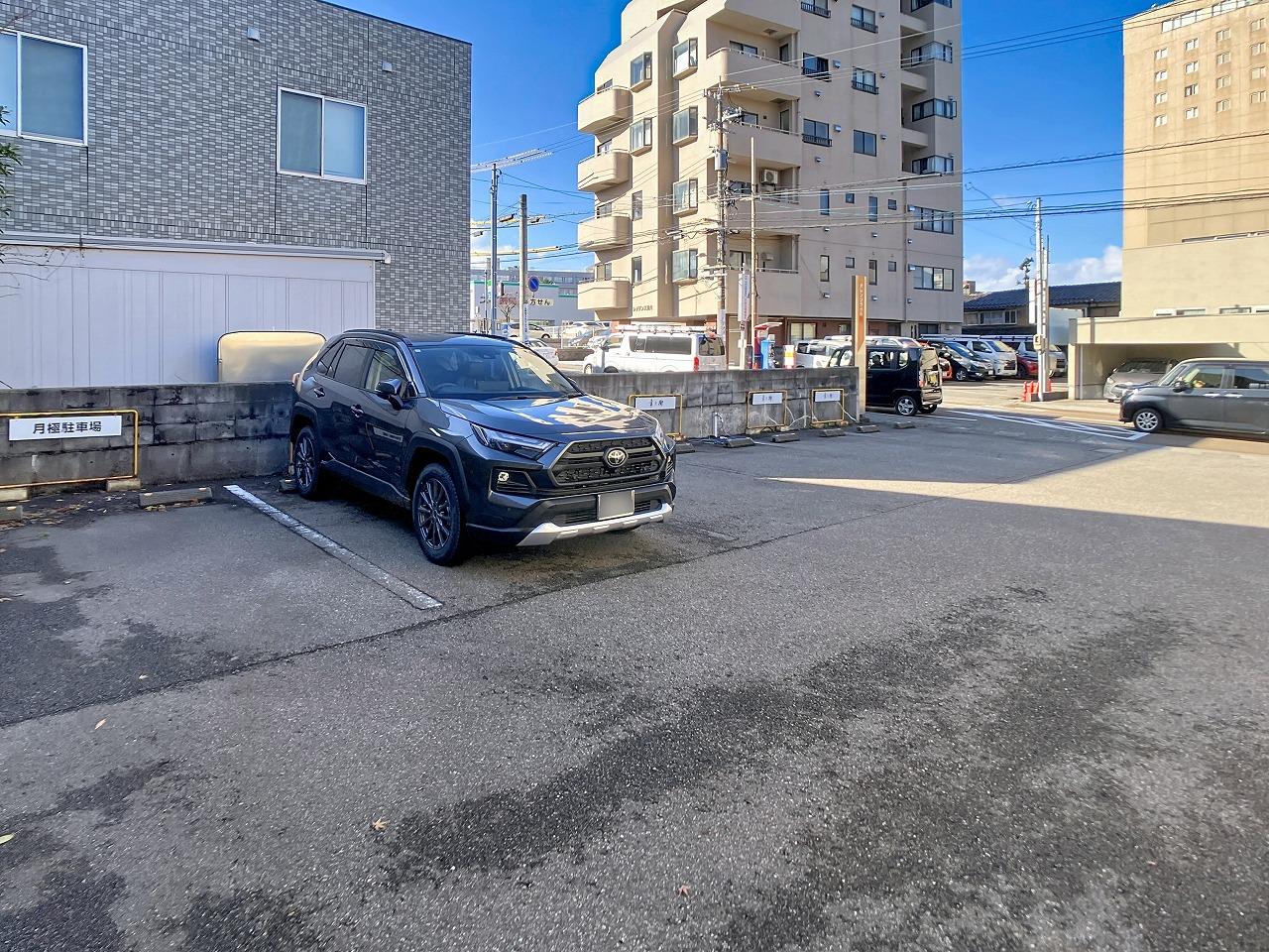 兼六元町Nパーキングの外観・駐車場イメージ3枚目