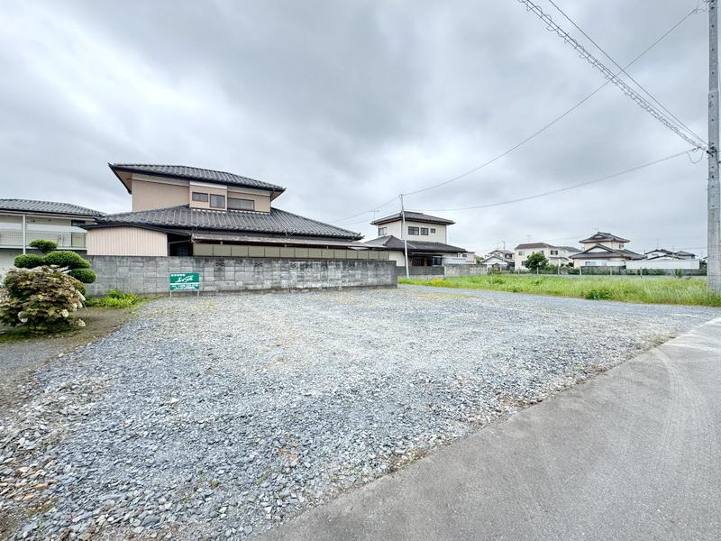 渡里町小園江パーキングの外観・駐車場イメージ1枚目