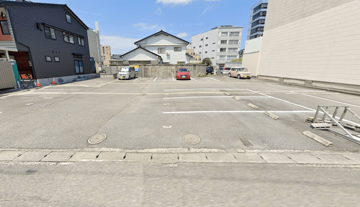 富山市泉町一丁目月極駐車場の外観・駐車場イメージ1枚目
