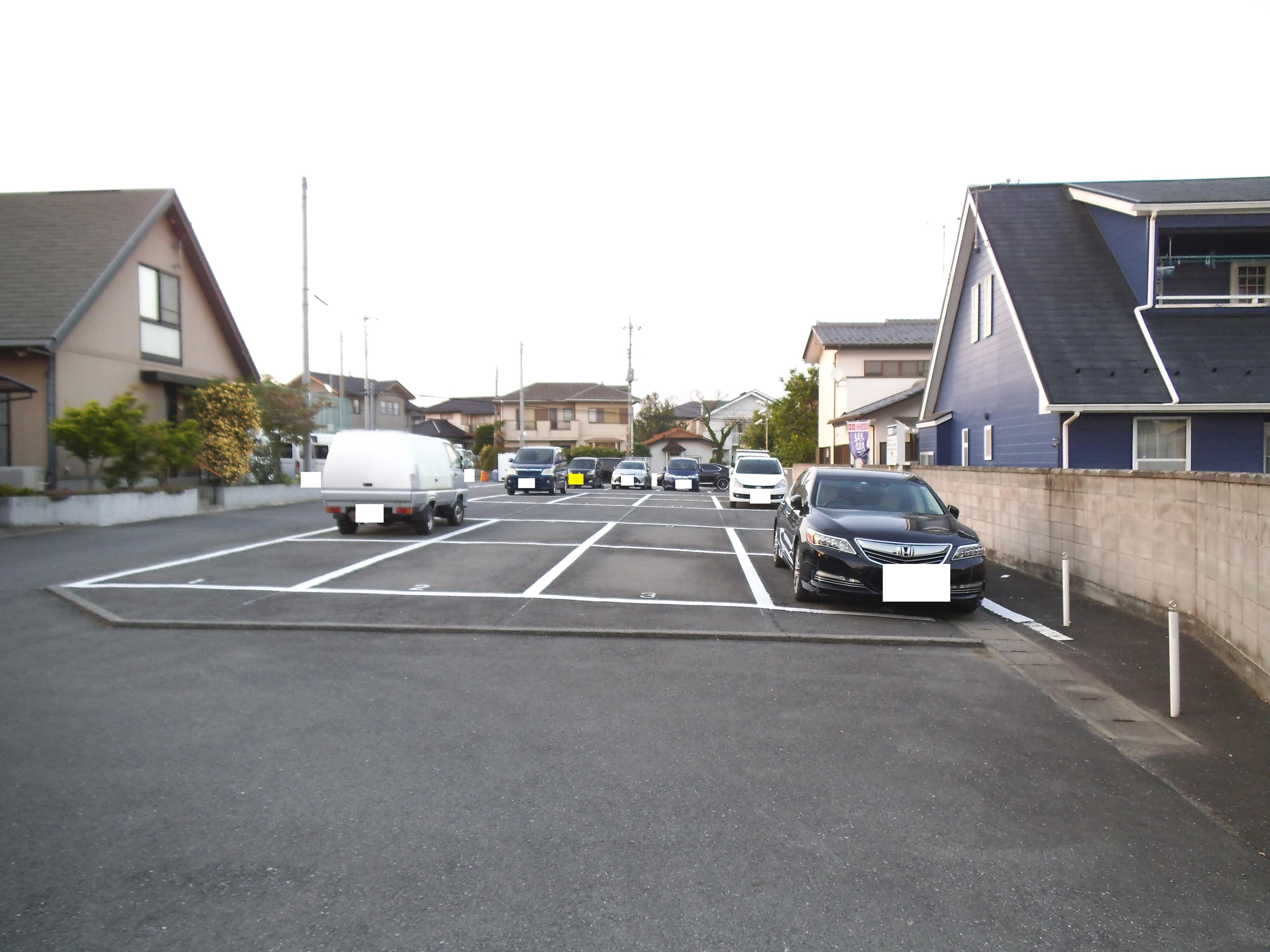金古町王塚月極駐車場の外観・駐車場イメージ2枚目