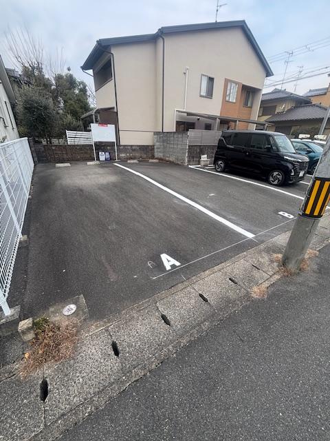 長恩寺ガレージ③の外観・駐車場イメージ1枚目