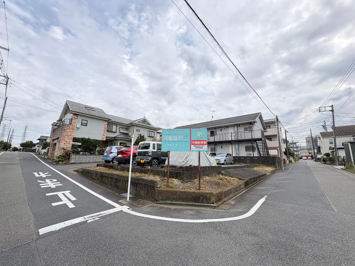 井上商店東駐車場2の外観・駐車場イメージ1枚目