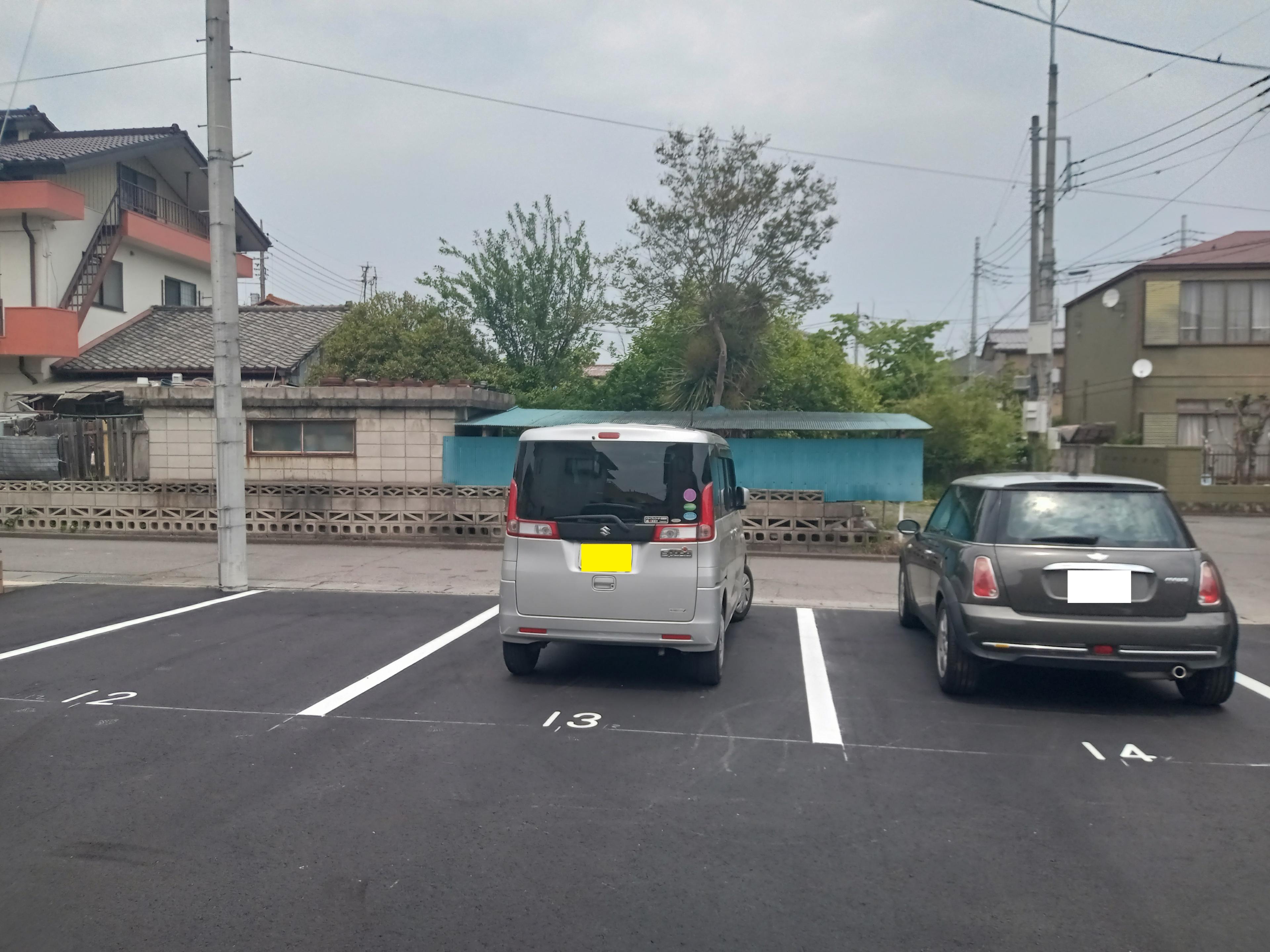 飯塚町西金井月極駐車場の外観・駐車場イメージ1枚目