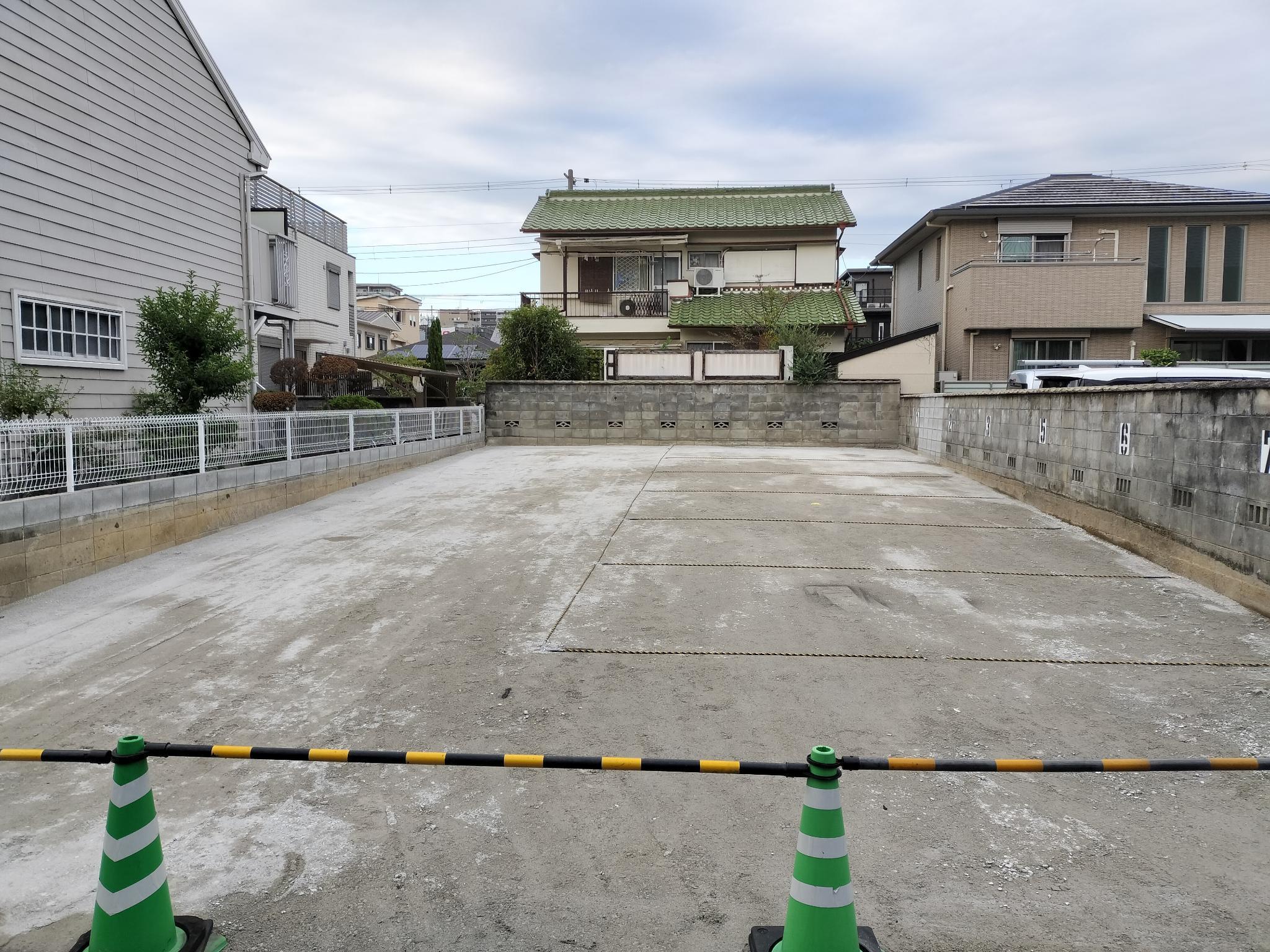 西中条池上駐車場の外観・駐車場イメージ1枚目