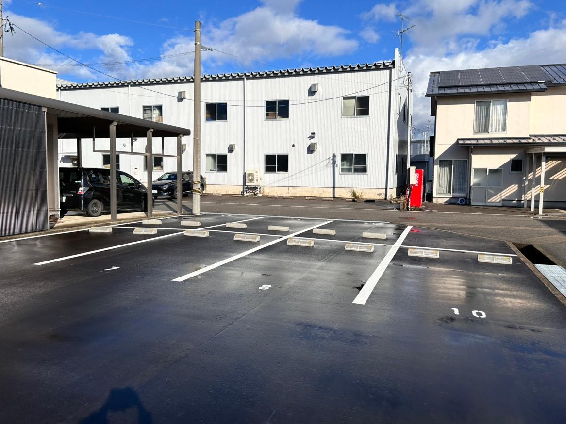 上安原南月極駐車場の外観・駐車場イメージ3枚目