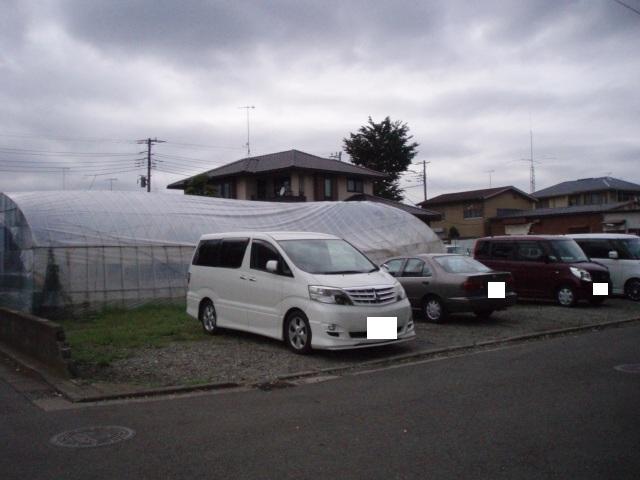 上飯田中学校横パーキングの外観・駐車場イメージ1枚目