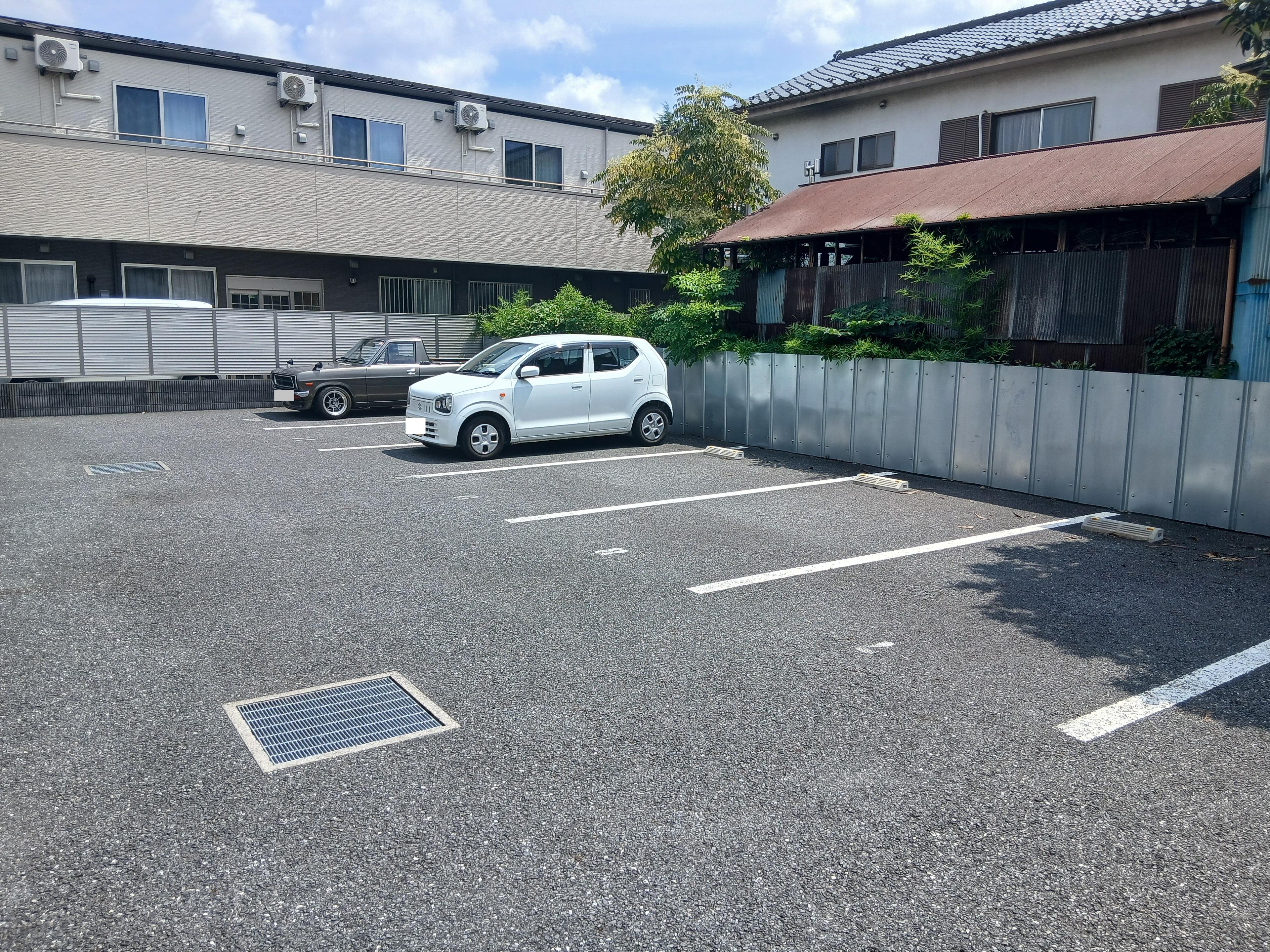 髙野第2駐車場の外観・駐車場イメージ3枚目