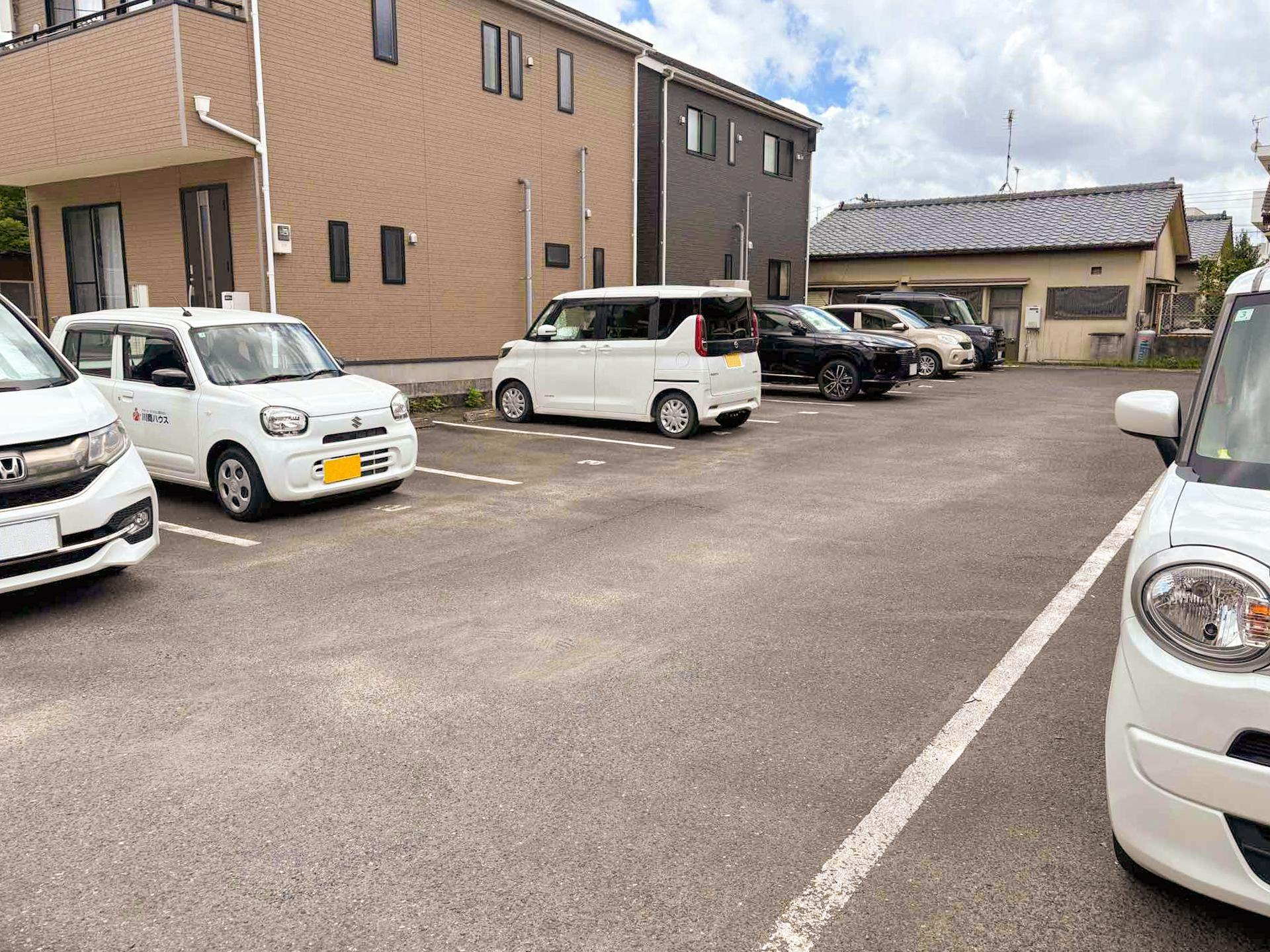 鬼塚駐車場 の外観・駐車場イメージ2枚目