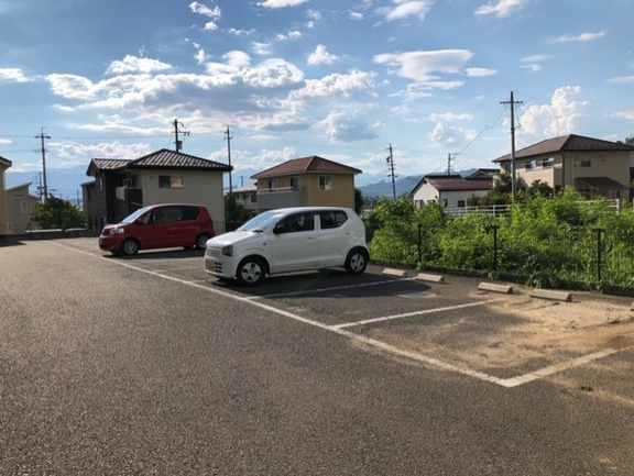 かりがね(30731)の外観・駐車場イメージ2枚目
