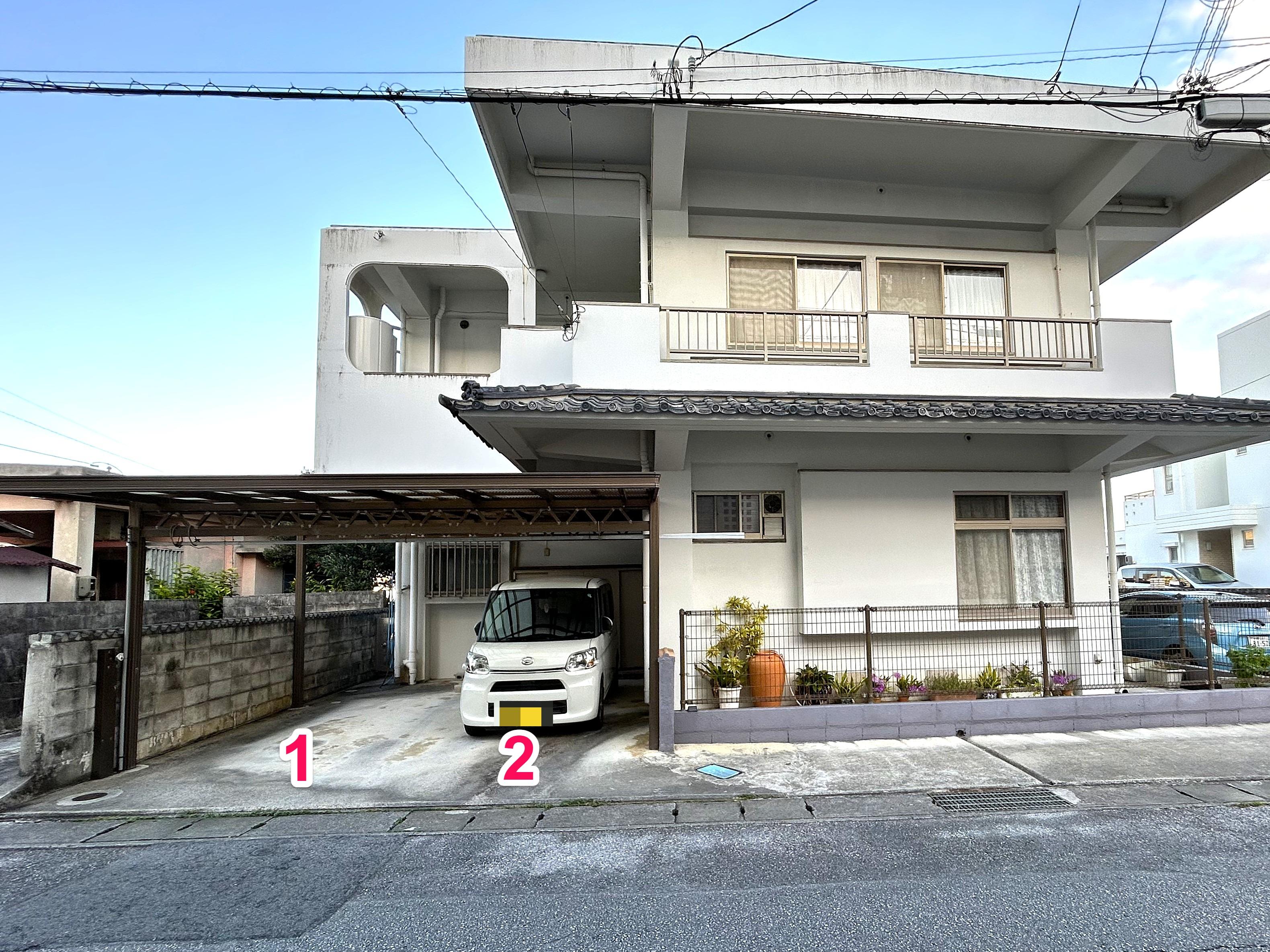 上原月極駐車場の外観・駐車場イメージ1枚目