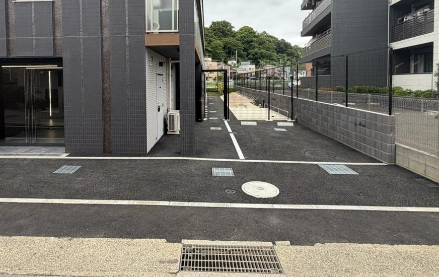長尾4丁目駐車場の外観・駐車場イメージ2枚目