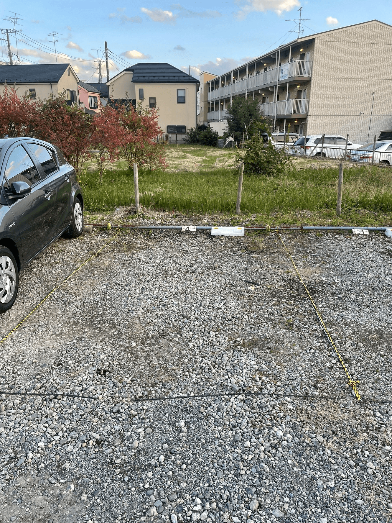 新井駐車場の外観・駐車場イメージ2枚目