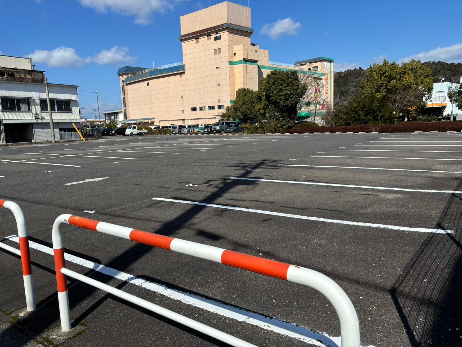 大正町駐車場の外観・駐車場イメージ2枚目