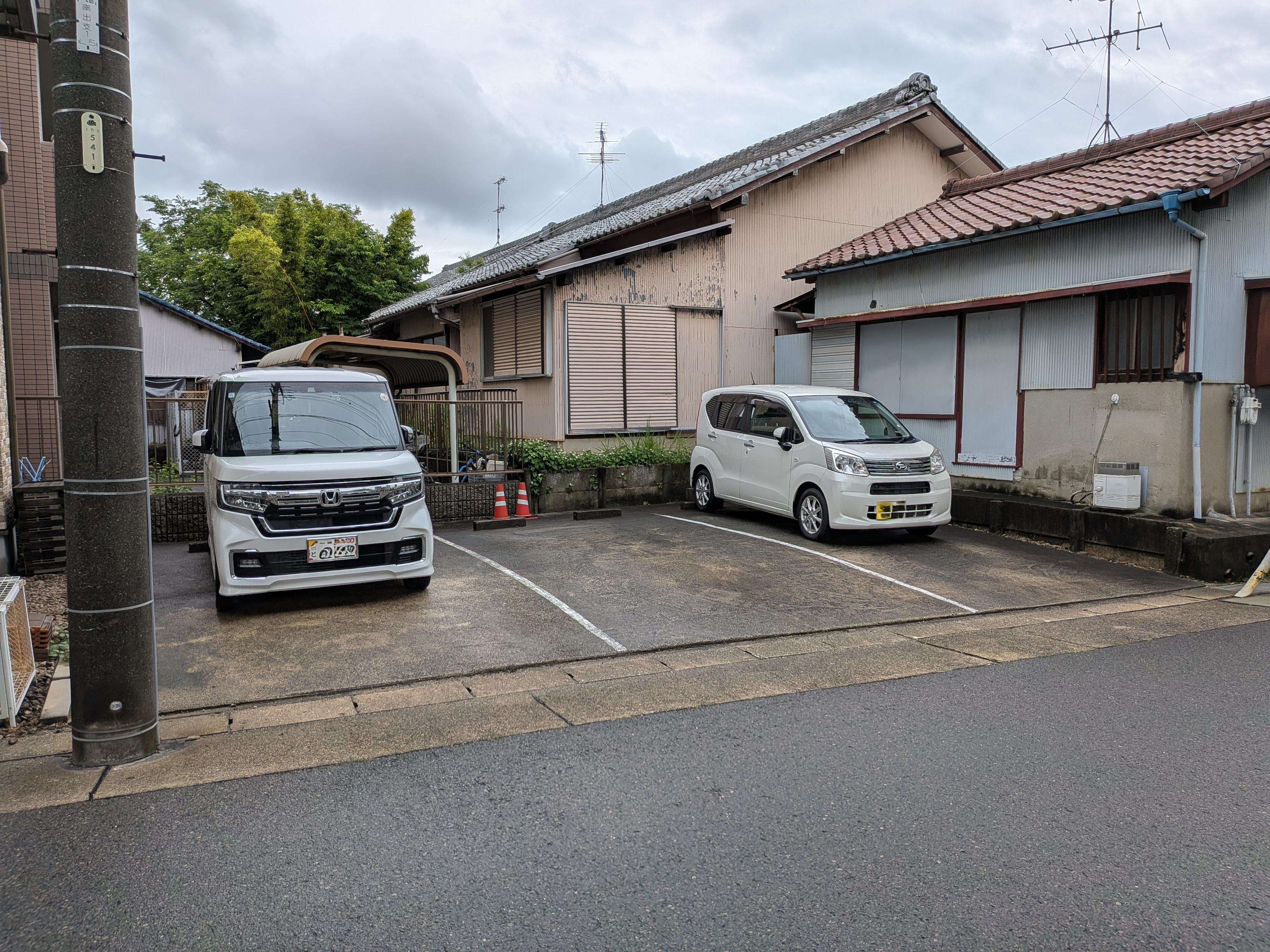 中小田井1-520駐車場の外観・駐車場イメージ2枚目