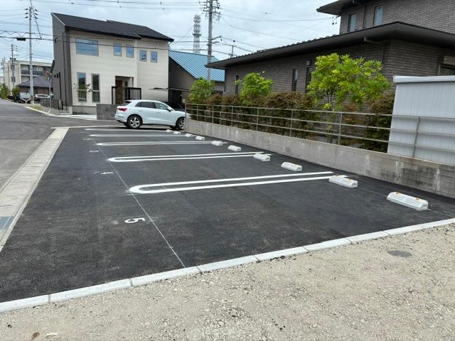 パークTOMOの外観・駐車場イメージ1枚目
