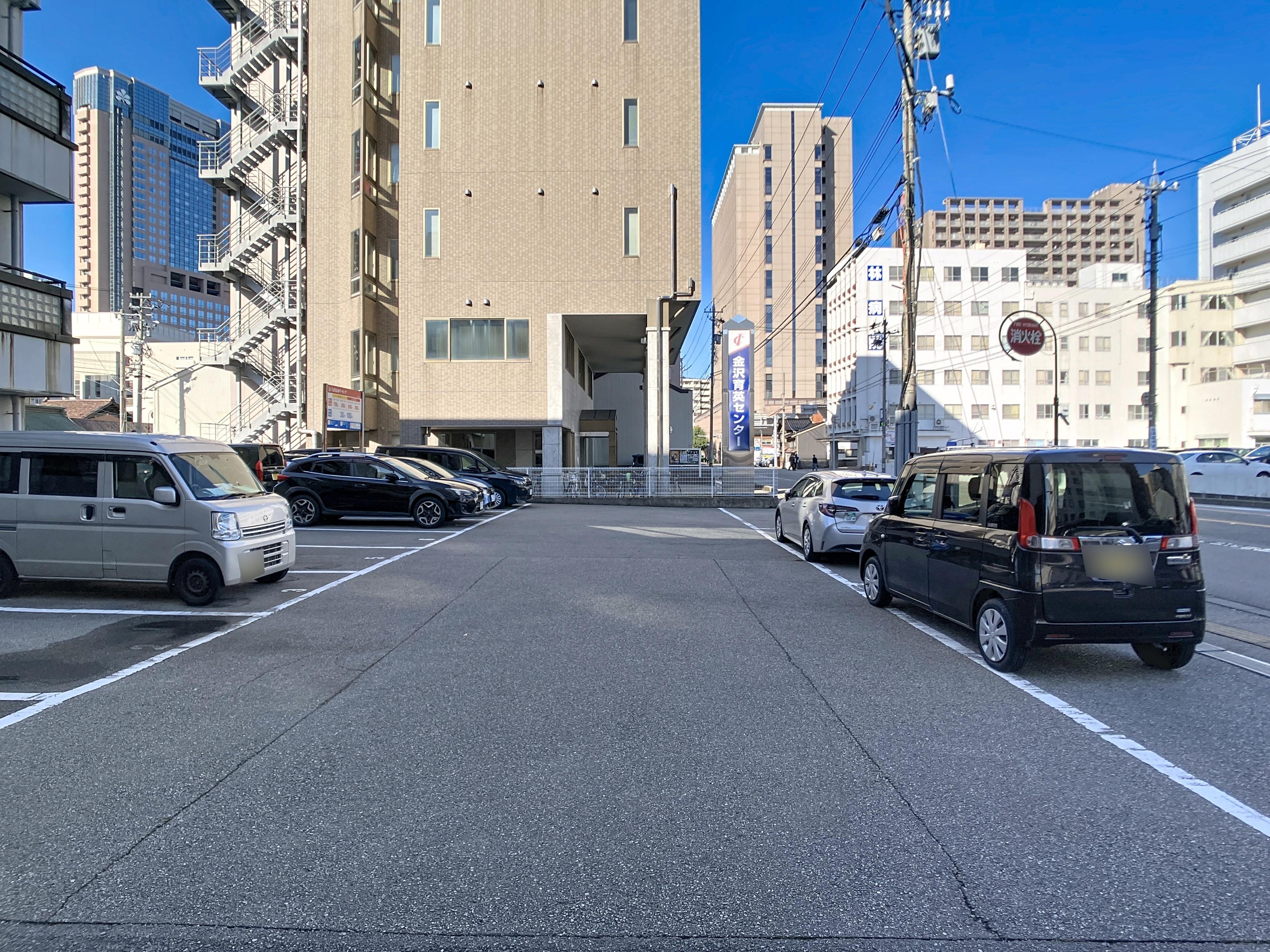 本町Mパーキングの外観・駐車場イメージ2枚目