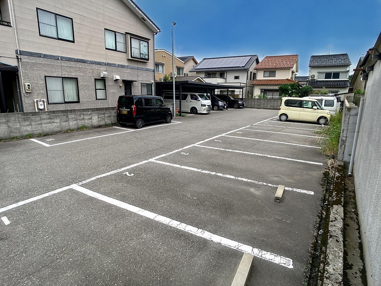 材木町SUN駐車場の外観・駐車場イメージ2枚目