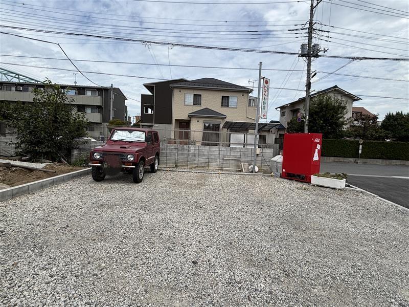 石関自販機前駐車場の外観・駐車場イメージ3枚目