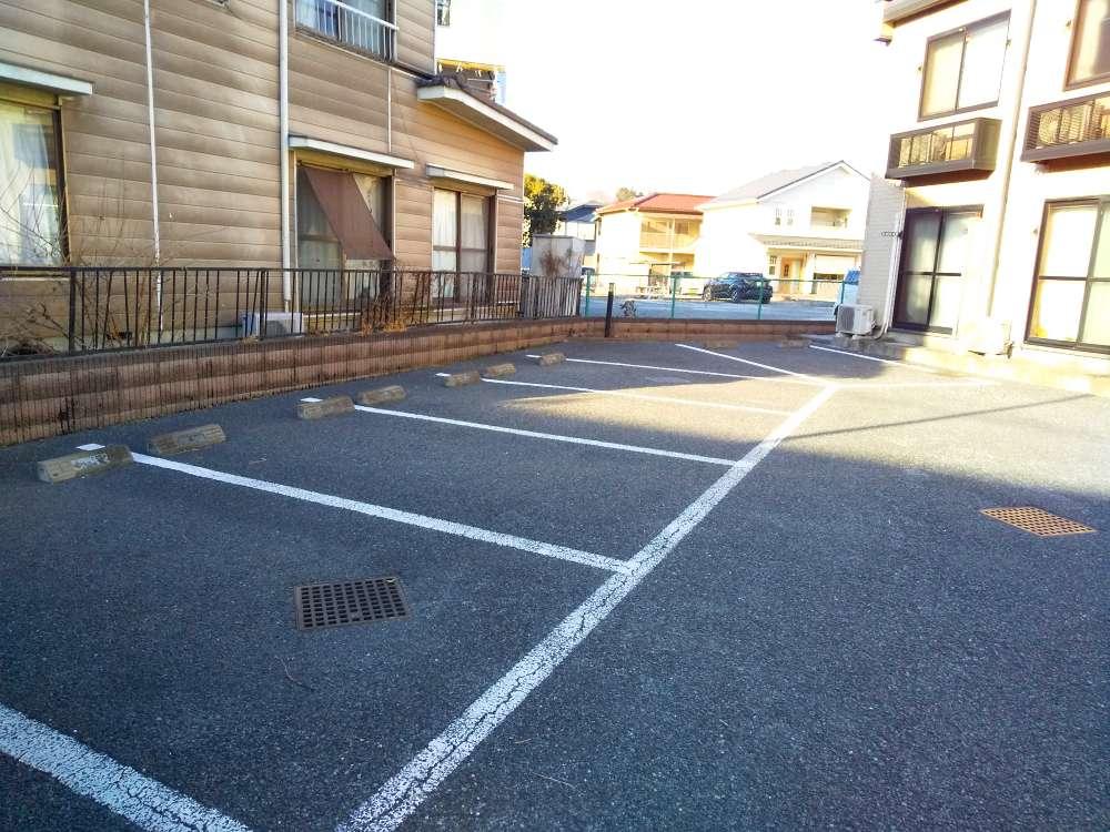 和(26230)の外観・駐車場イメージ1枚目