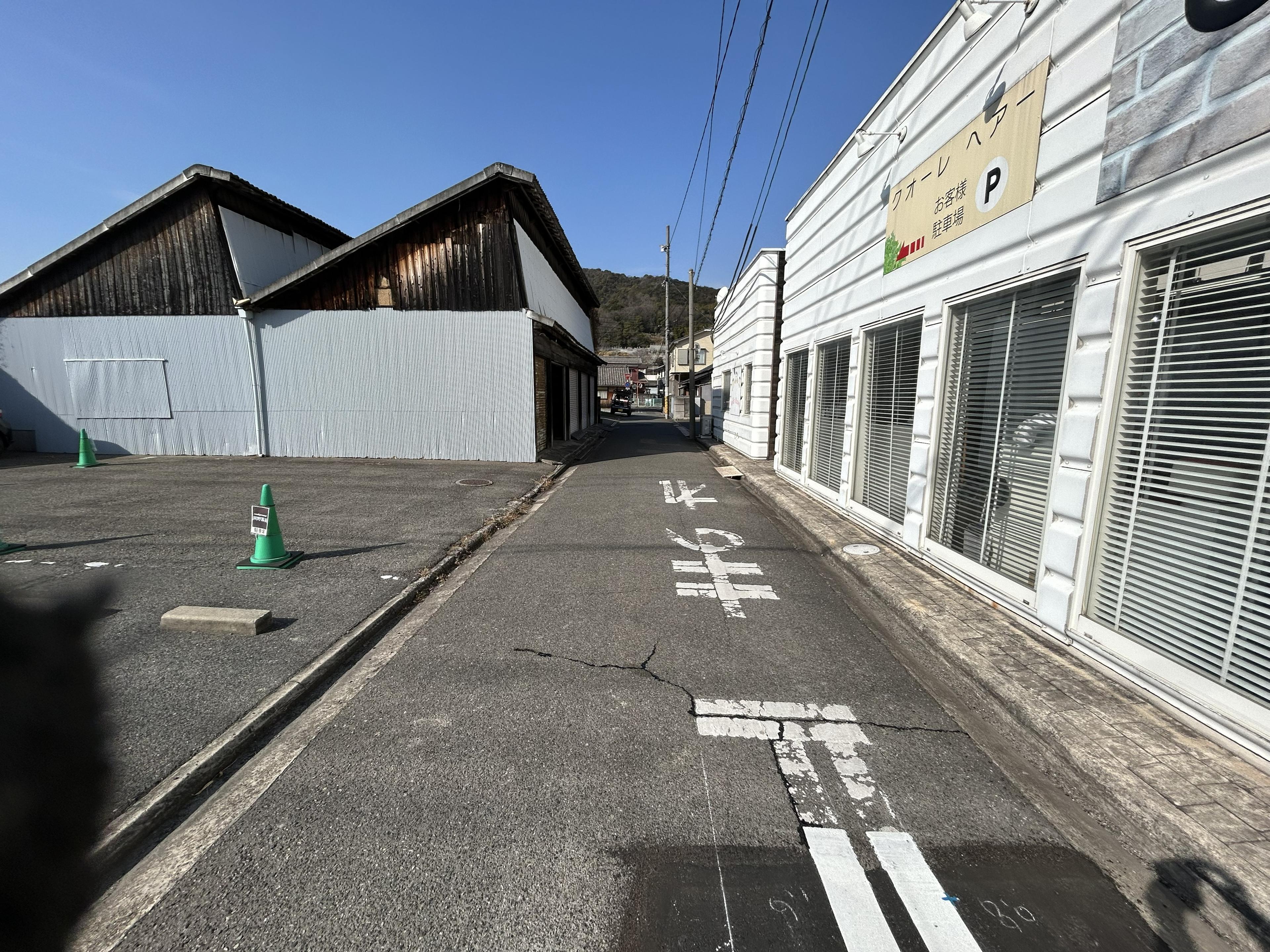 M味野4丁目ガレージの外観・駐車場イメージ3枚目