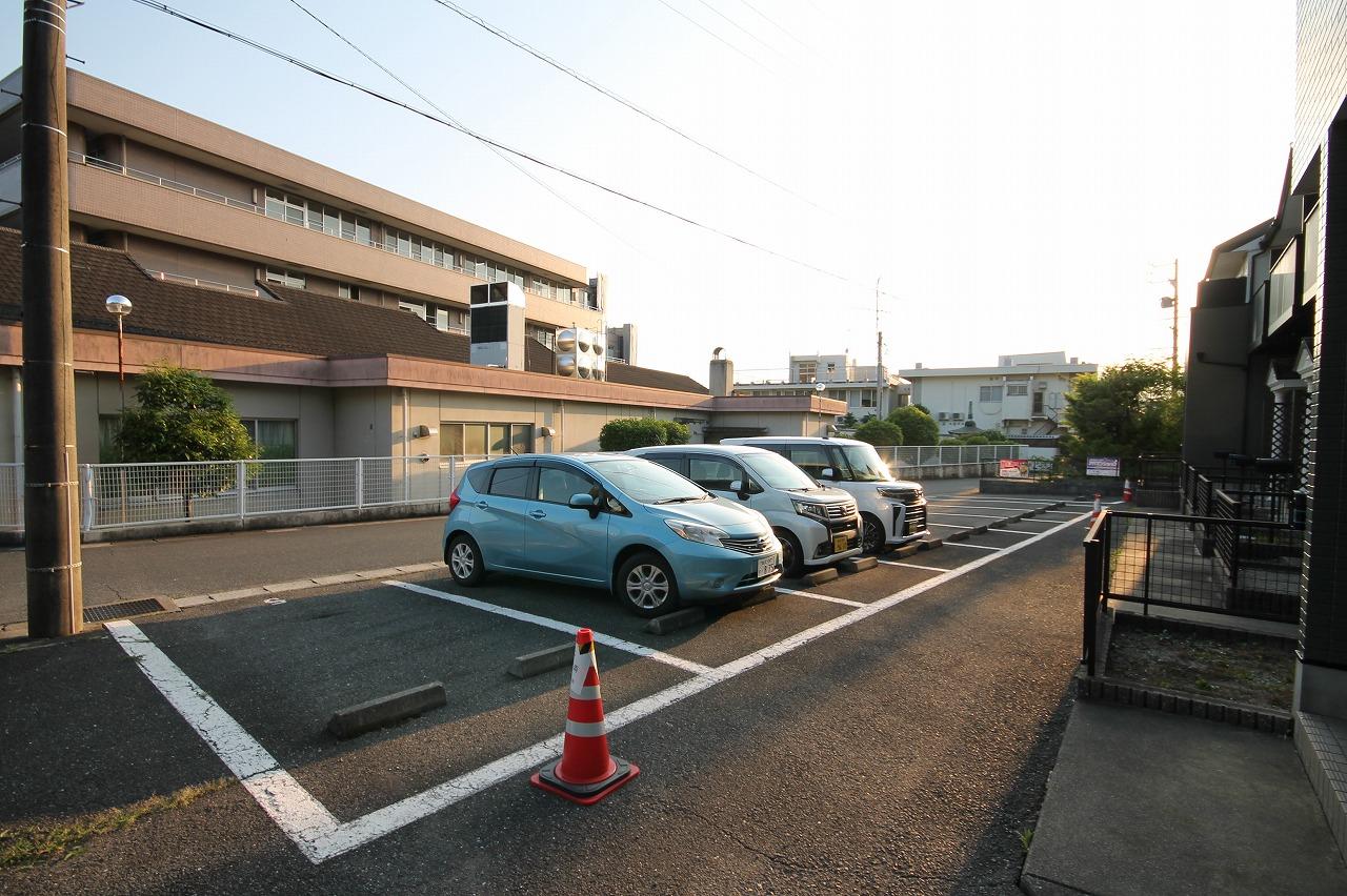 WIN HILLSⅡの外観・駐車場イメージ1枚目