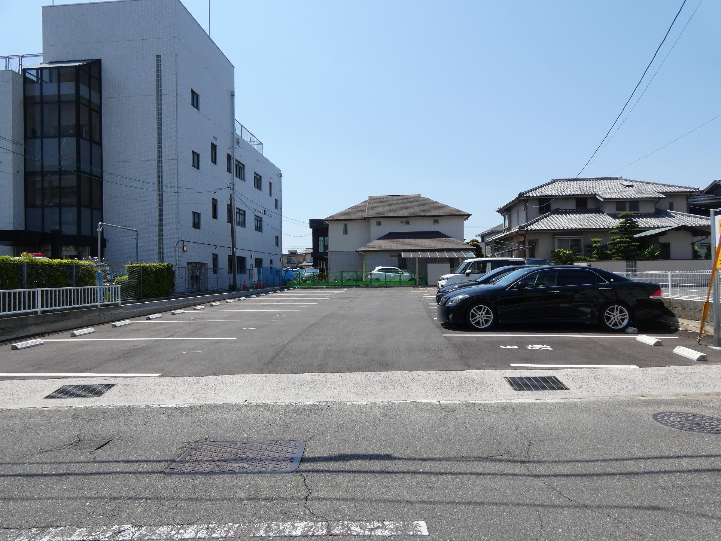 三村駐車場の外観・駐車場イメージ1枚目