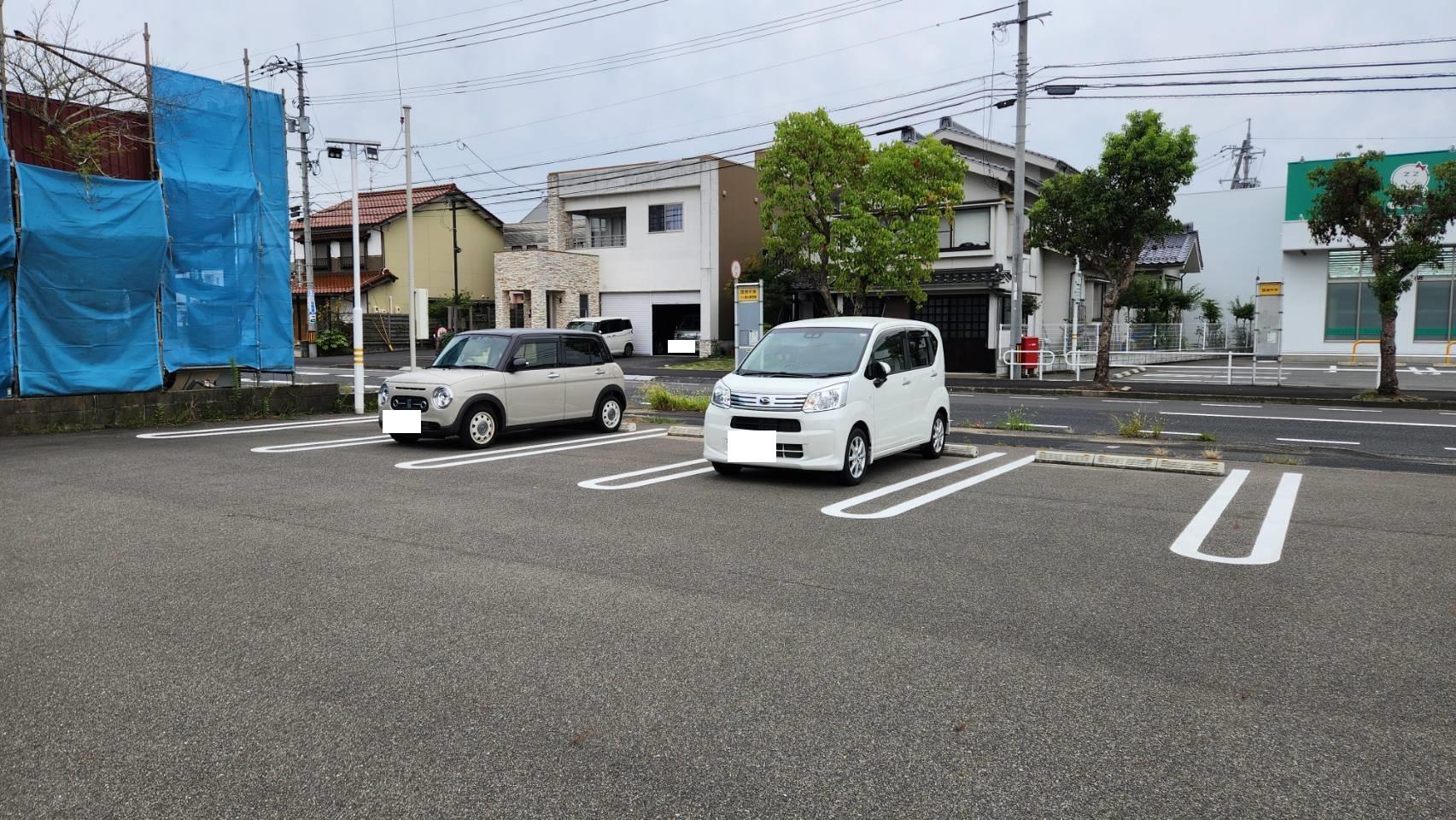 ザグザグ第2駐車場の外観・駐車場イメージ2枚目