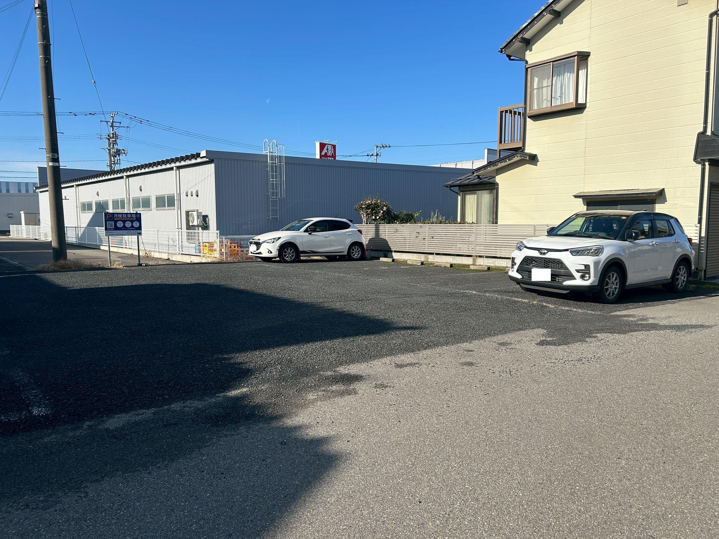 4.野沢ガレージの外観・駐車場イメージ3枚目