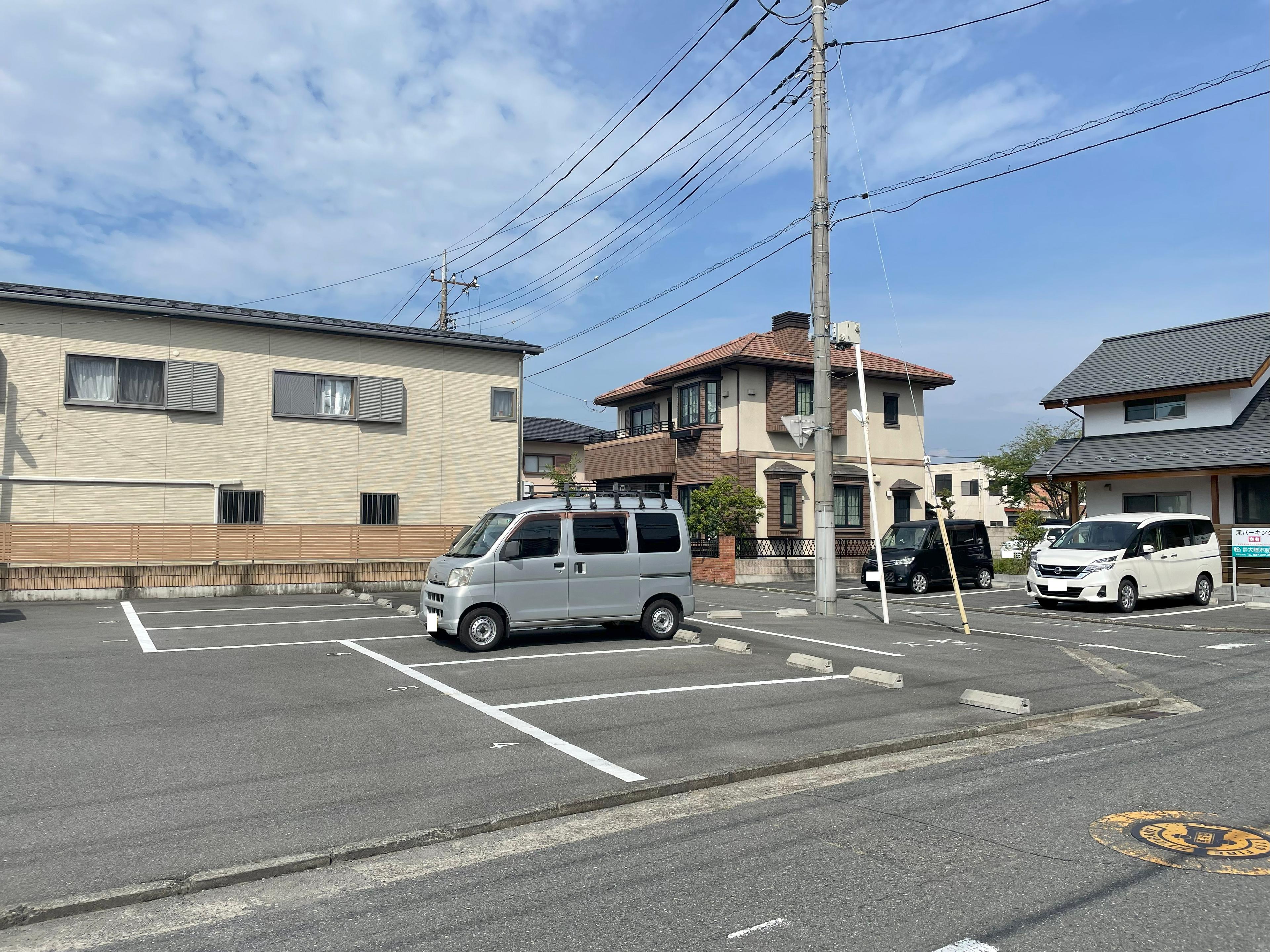 竜見町第三月極駐車場の外観・駐車場イメージ3枚目