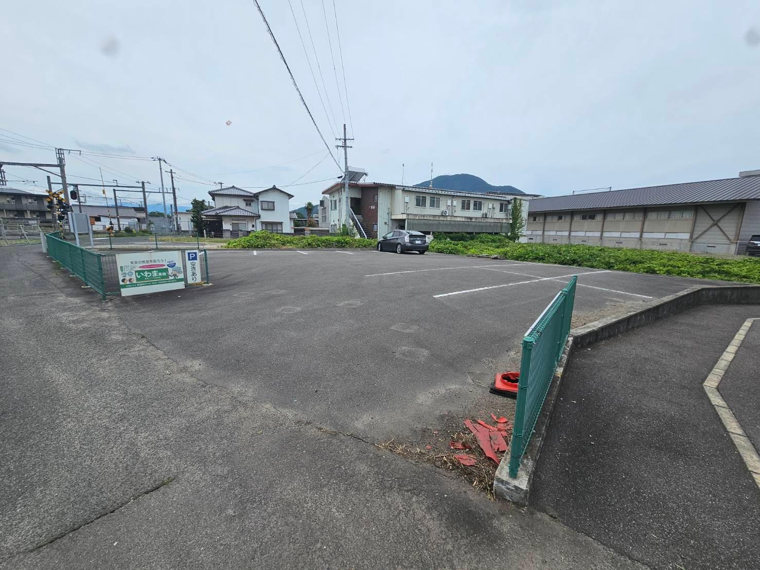 善通寺駅前いわま黒板駐車場の外観・駐車場イメージ2枚目