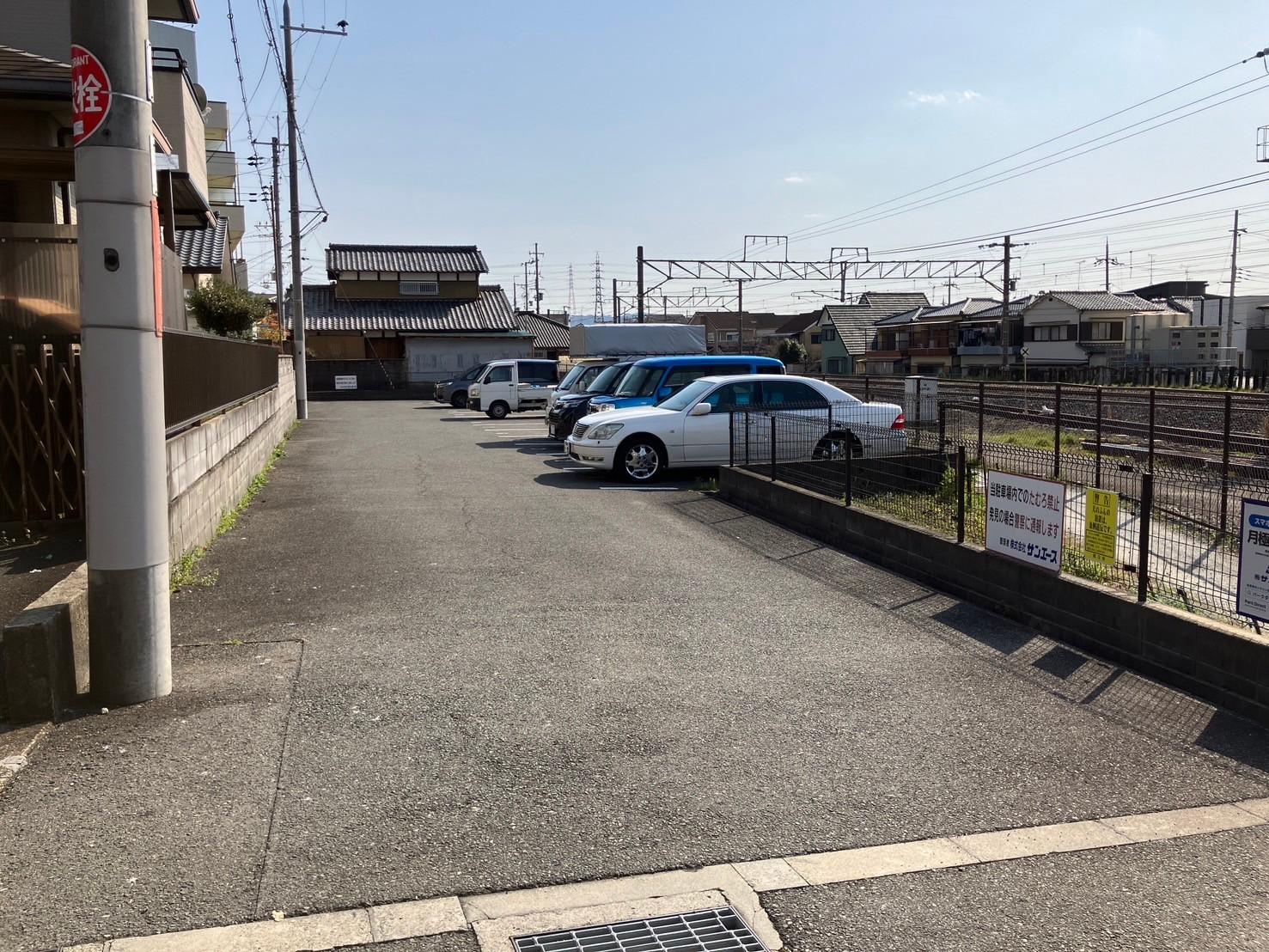 駅前上田駐車場の外観・駐車場イメージ2枚目
