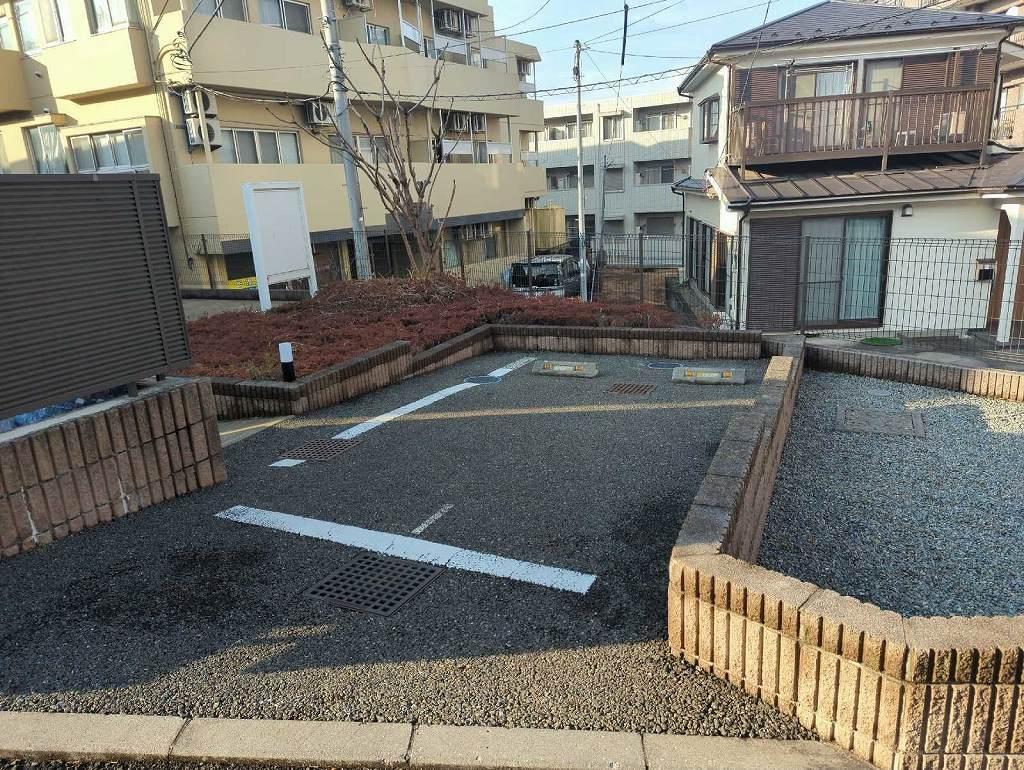 ムーンハウス(55167)の外観・駐車場イメージ1枚目