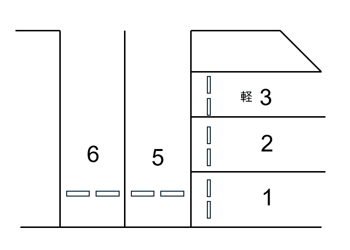西村ガレージの駐車配置図