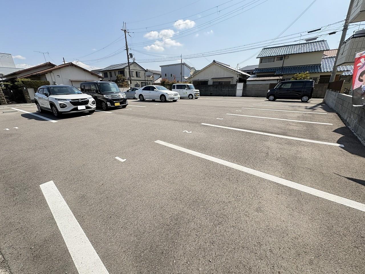 レスぺートパーキングの外観・駐車場イメージ2枚目