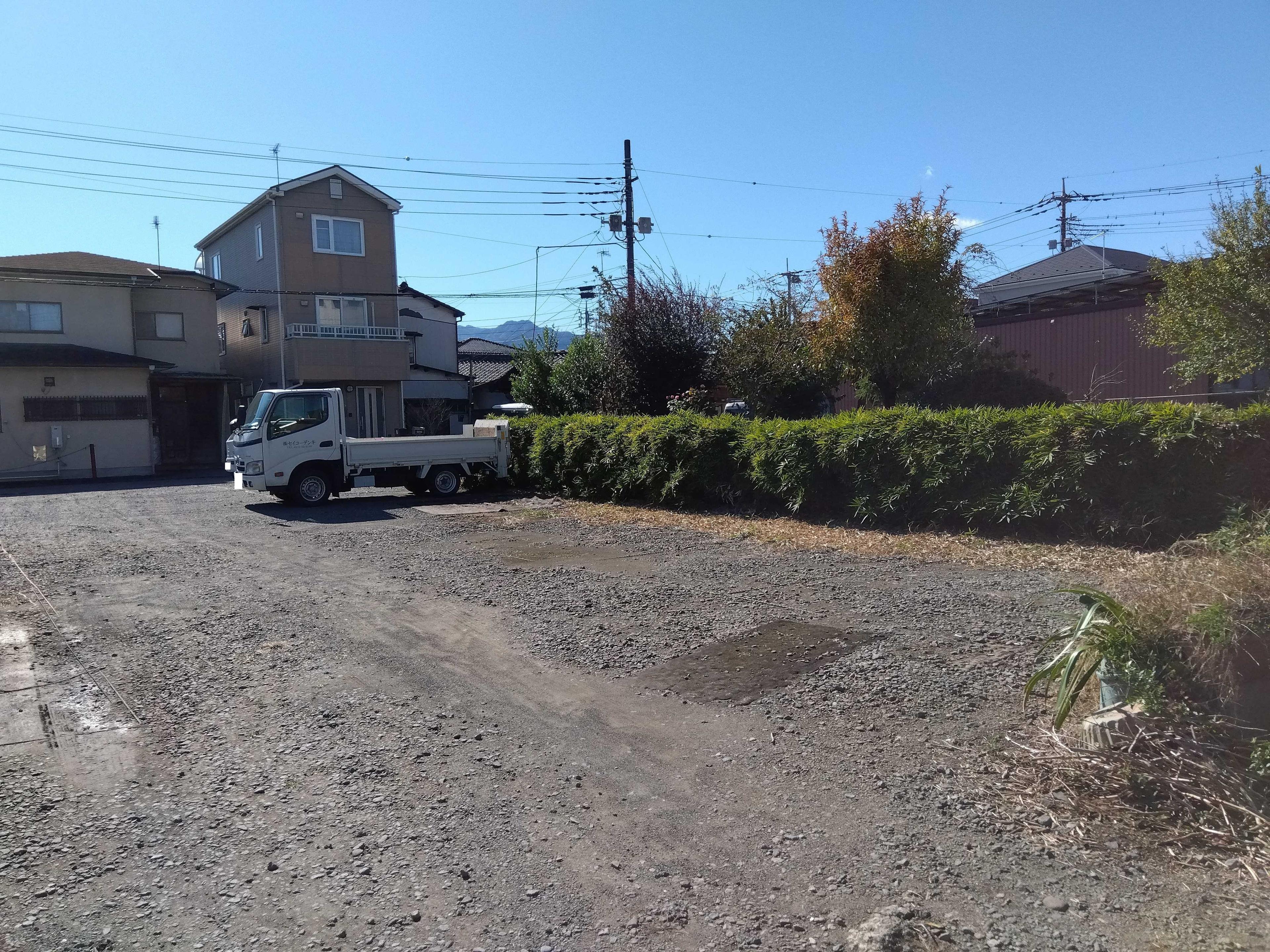 七日市月極駐車場の外観・駐車場イメージ3枚目