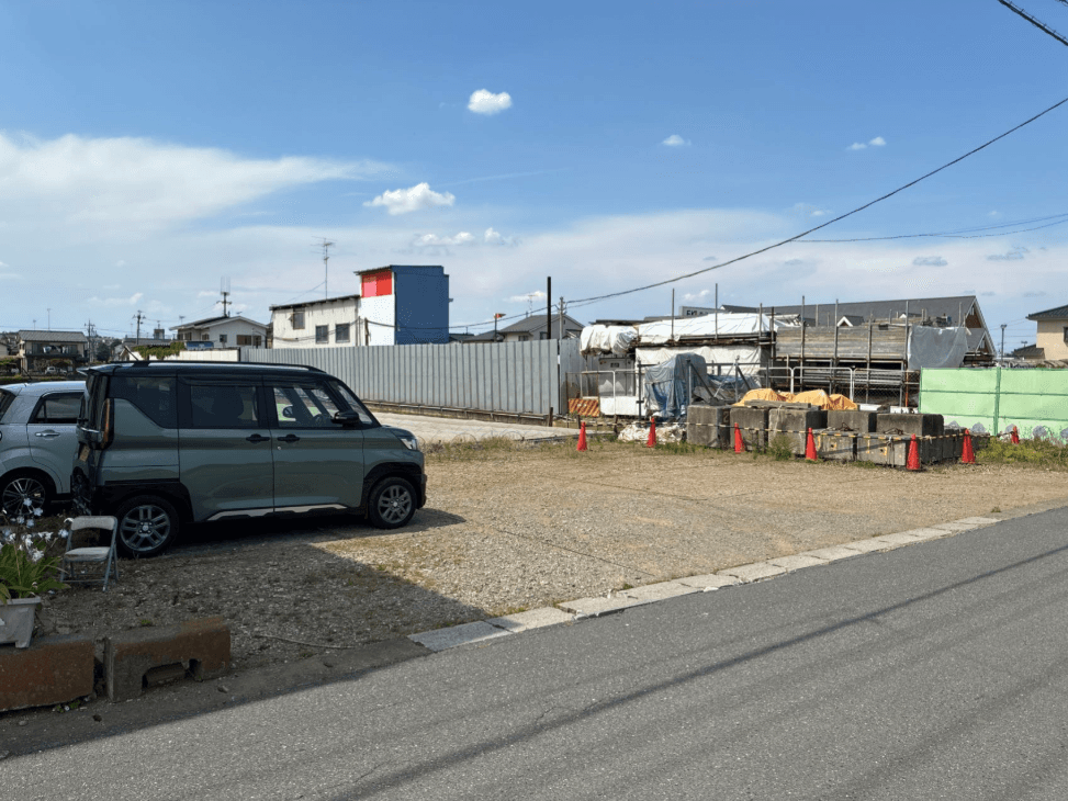 あたご三丁目第2駐車場の外観・駐車場イメージ2枚目