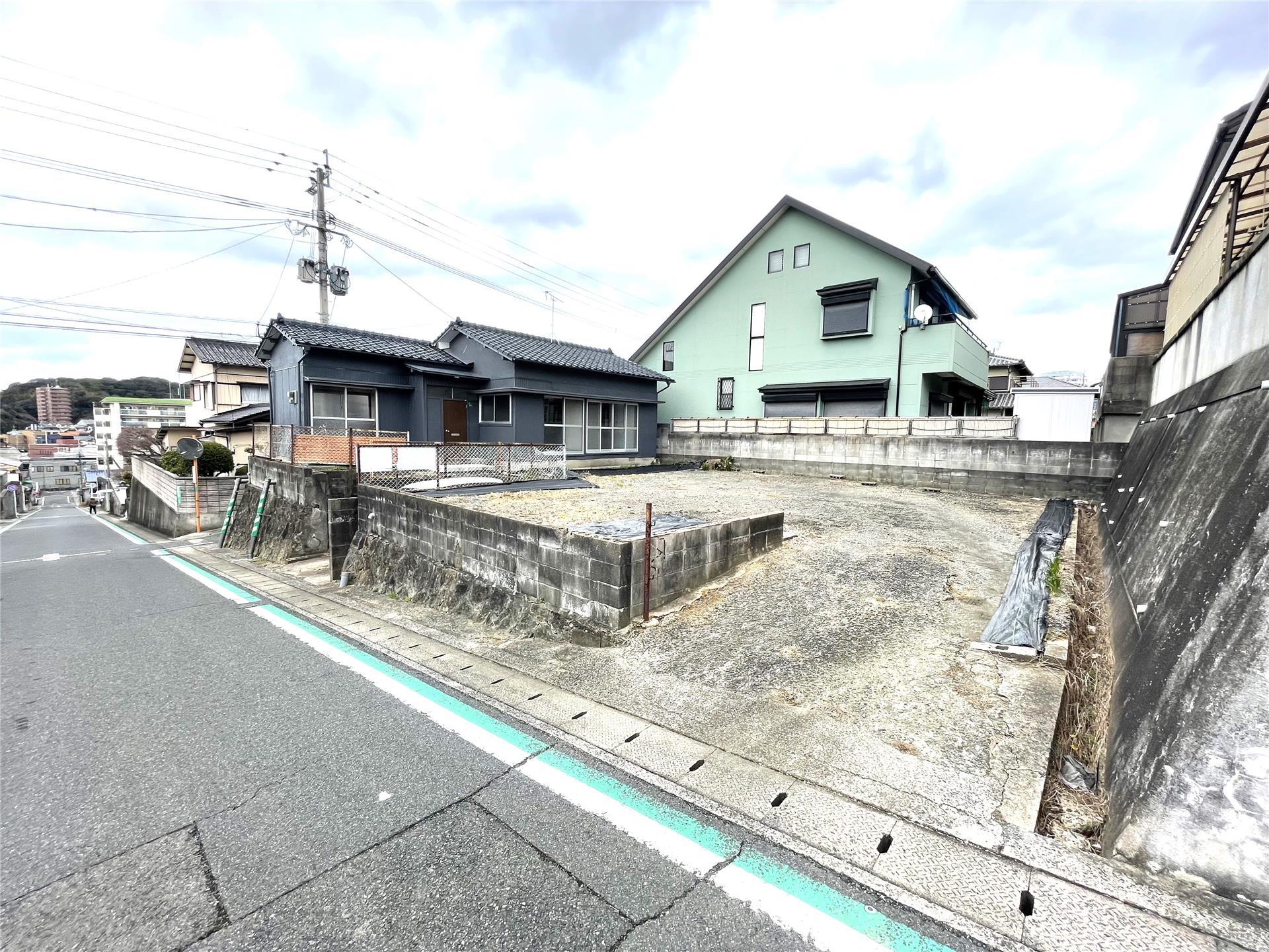 鍋山町駐車場の外観・駐車場イメージ1枚目