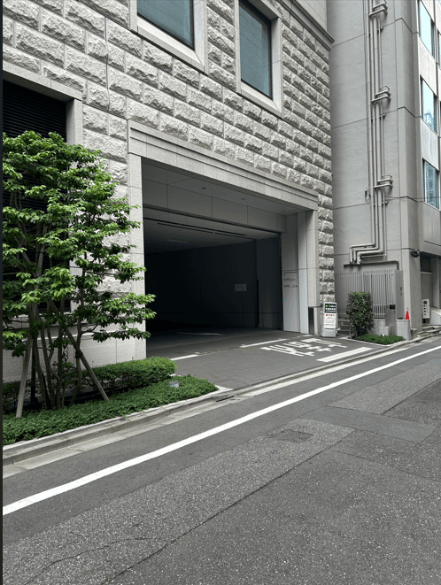 日本橋本町二丁目ビルの外観・駐車場イメージ1枚目