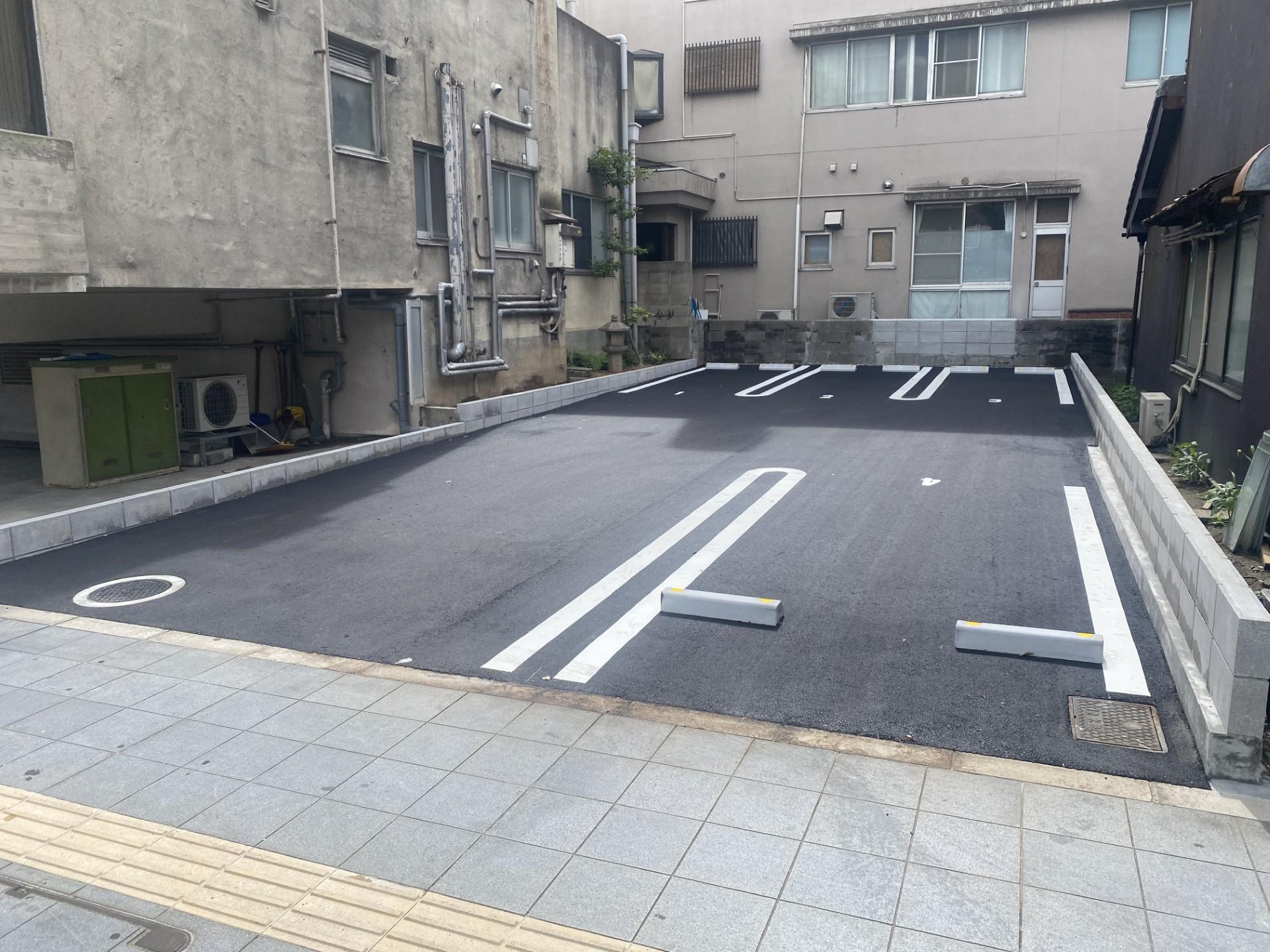 システムパーク春山月極駐車場の外観・駐車場イメージ1枚目