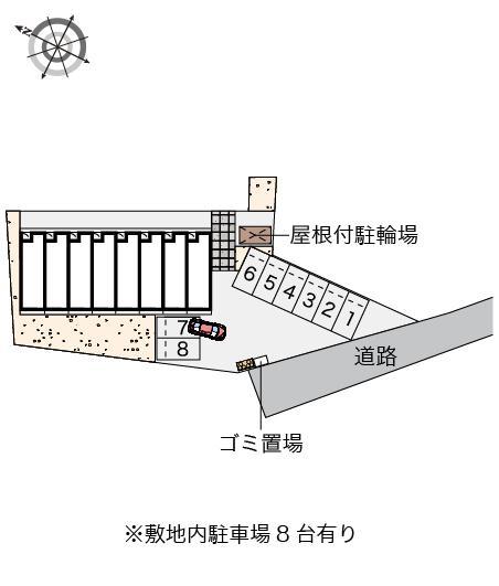 ファミーユ石津(44048)の駐車配置図