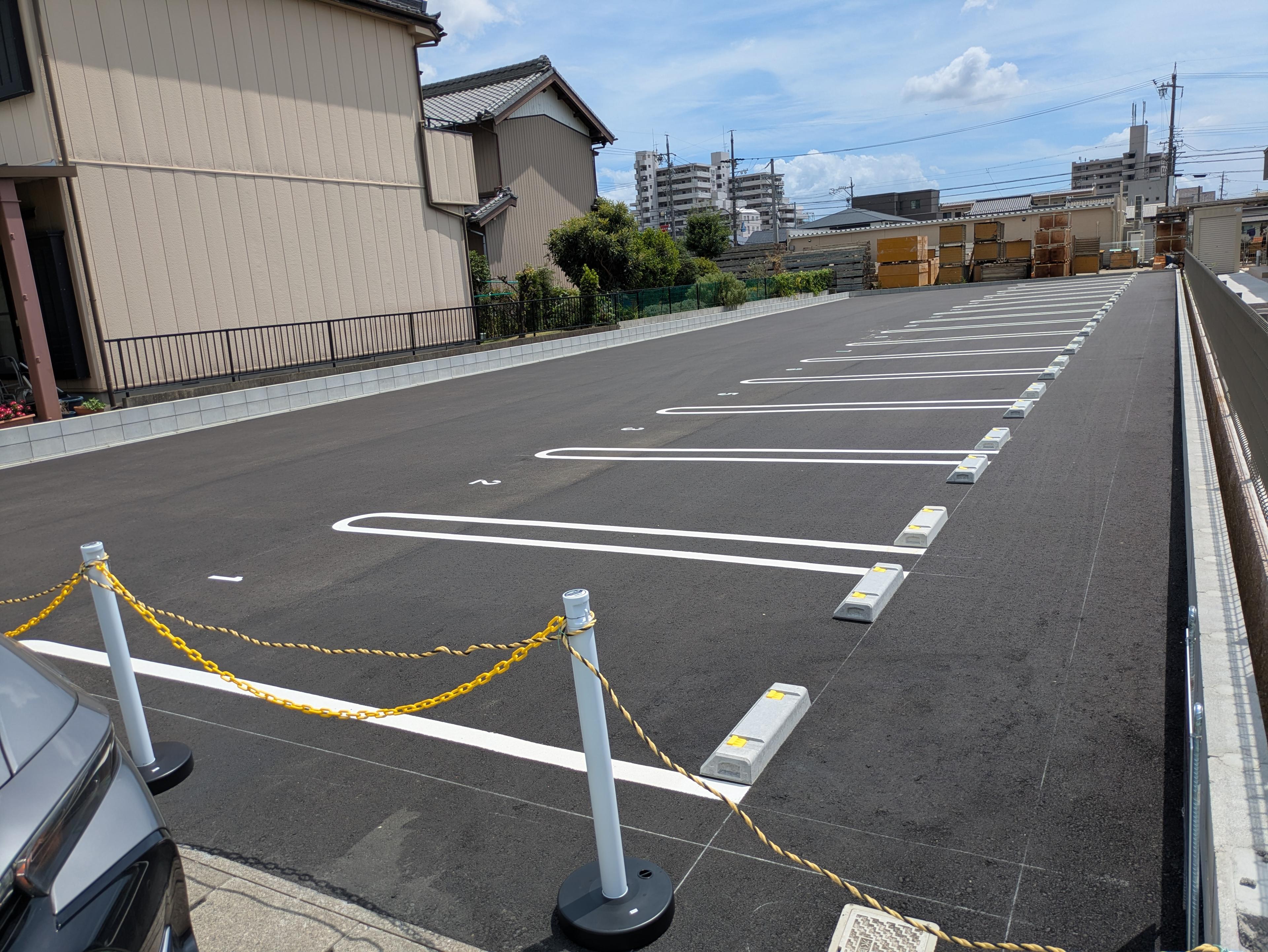 早川新居屋大日49番駐車場の外観・駐車場イメージ2枚目