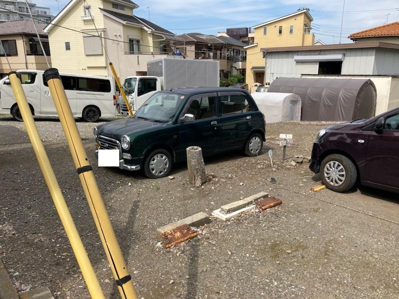 小川深見Pの外観・駐車場イメージ2枚目