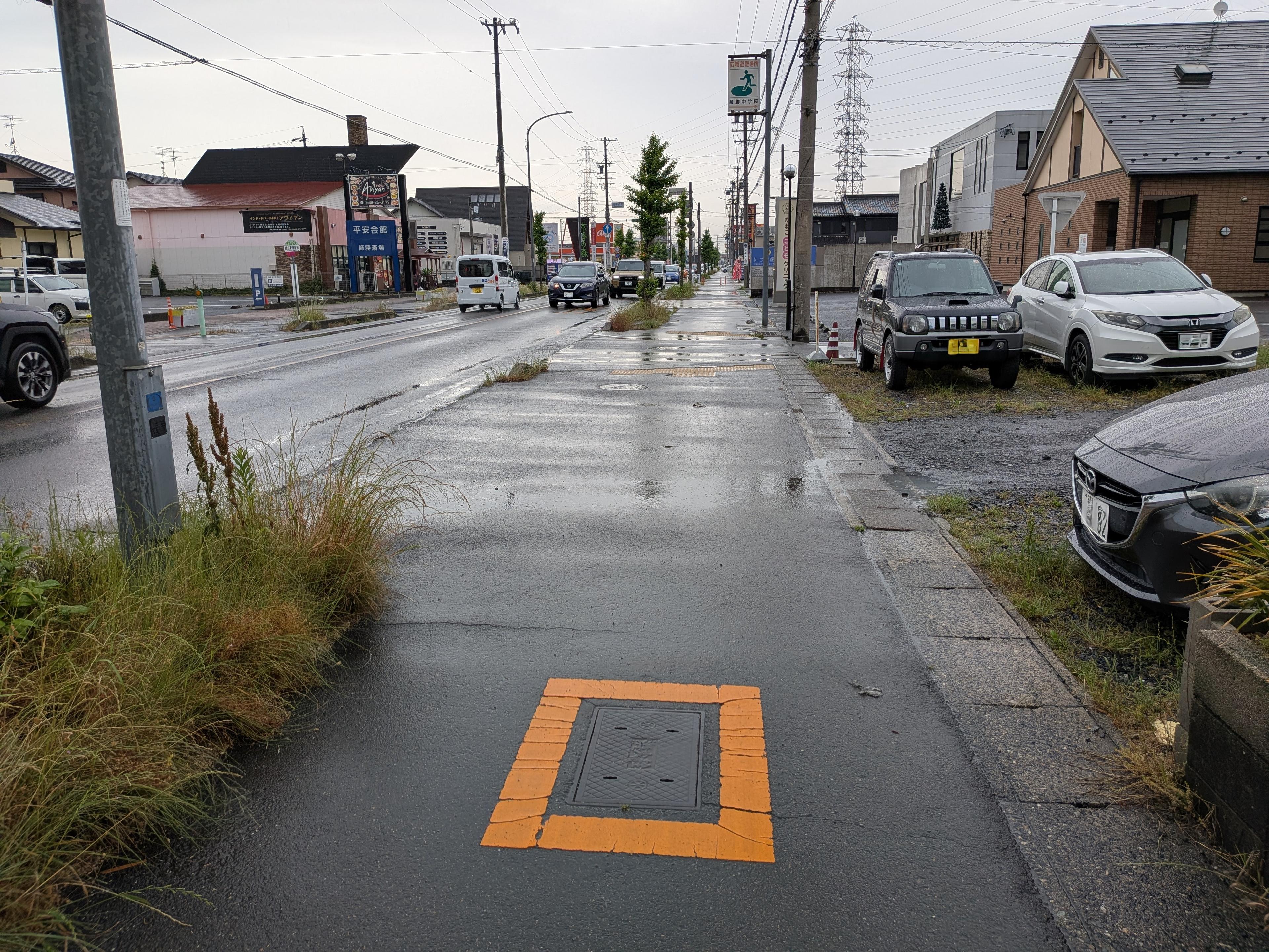 西赤土133駐車場(コーポ東蒲敷地外駐車場)の外観・駐車場イメージ3枚目