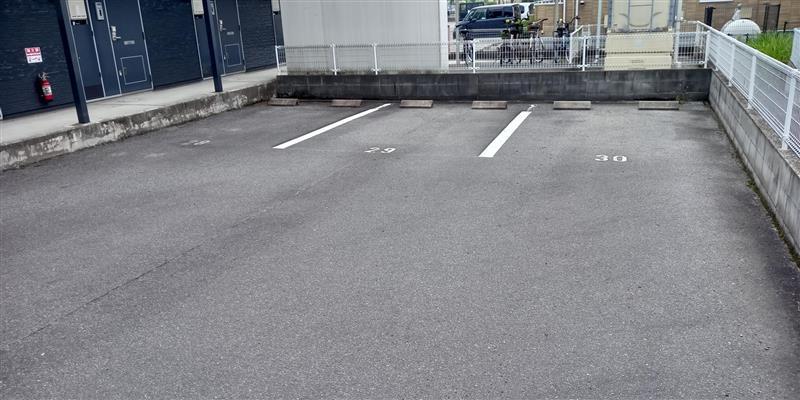 アークハイツⅡ(27093)の外観・駐車場イメージ3枚目