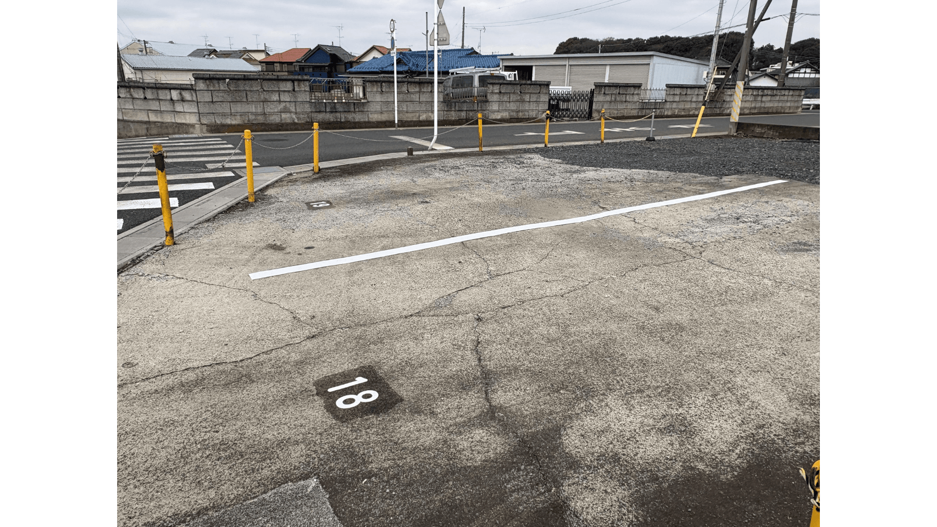 山田駐車場の外観・駐車場イメージ3枚目