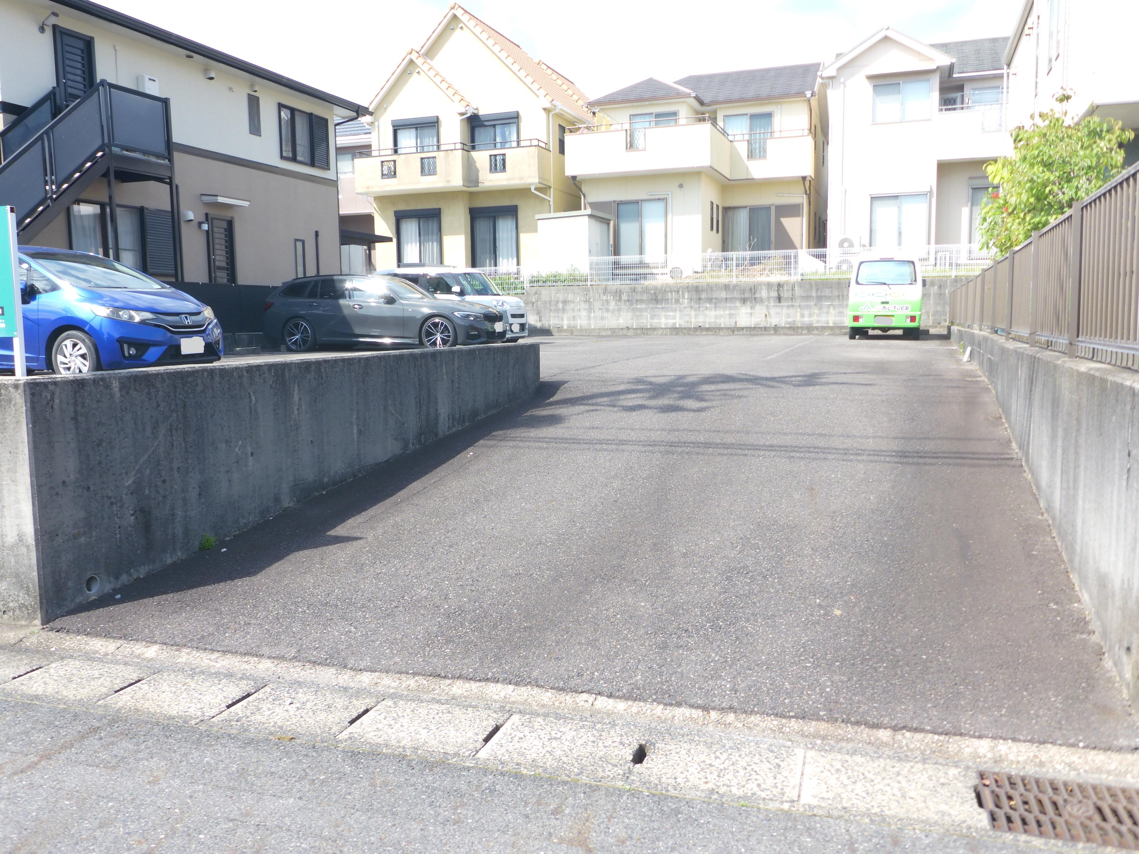伊藤駐車場の外観・駐車場イメージ2枚目