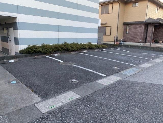 ジャクリン(15013)の外観・駐車場イメージ1枚目