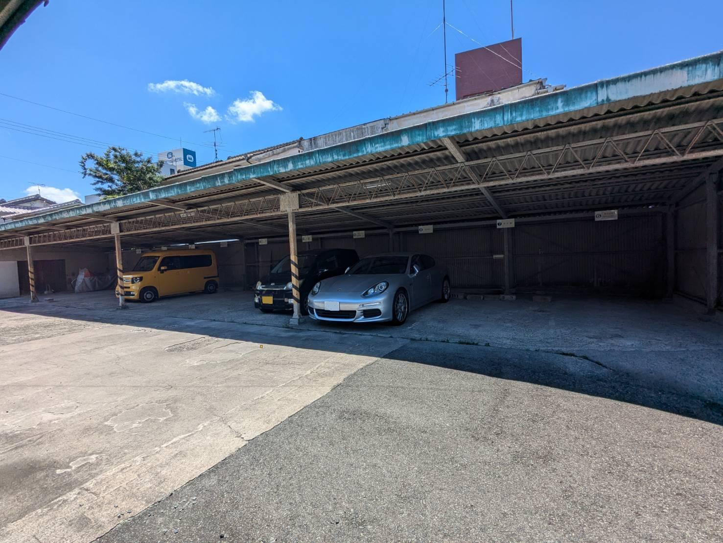 本町パーキングの外観・駐車場イメージ2枚目