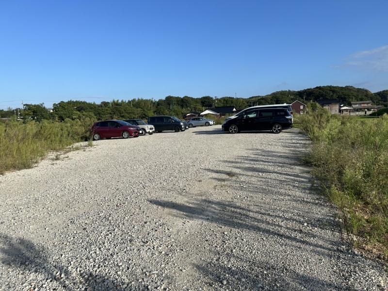 東高泊駐車場の外観・駐車場イメージ1枚目